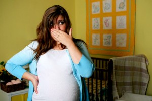 Эффективные способы борьбы с тошнотой во время беременности